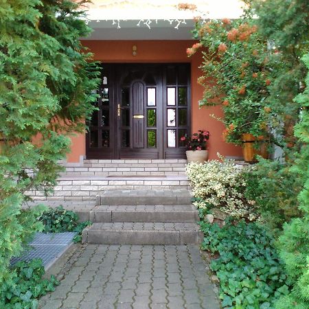 Zoeld Sziget Vendeghaz Hotel Егер Екстериор снимка