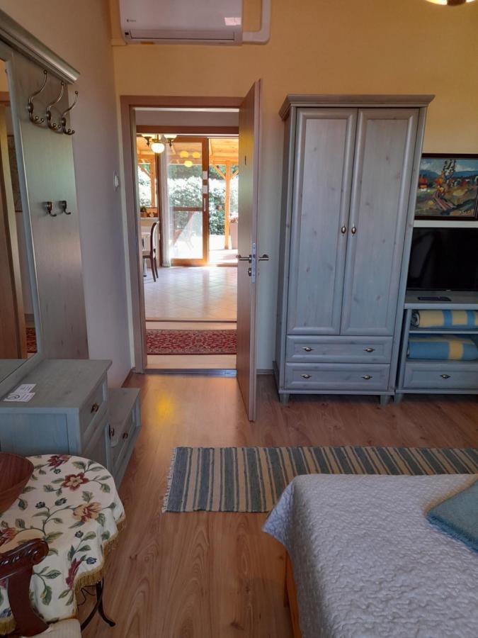 Zoeld Sziget Vendeghaz Hotel Егер Екстериор снимка