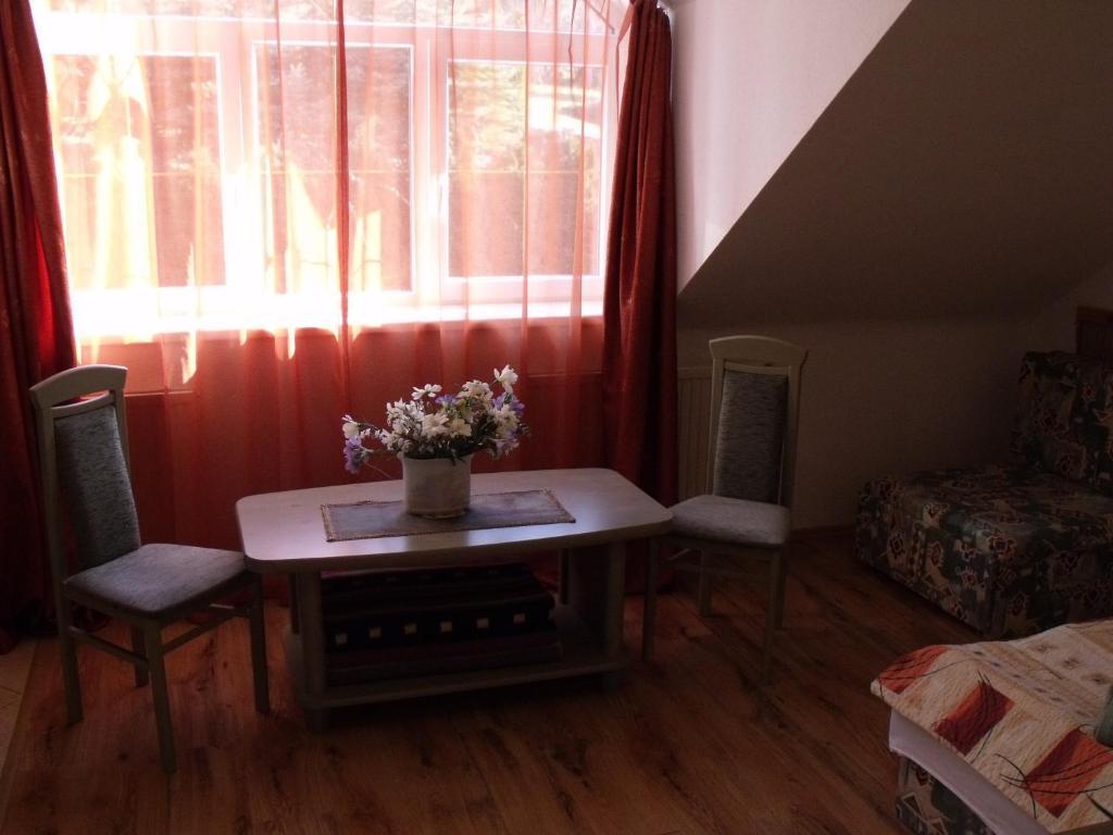 Zoeld Sziget Vendeghaz Hotel Егер Екстериор снимка