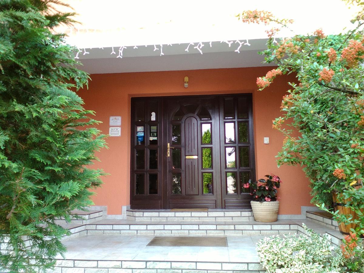 Zoeld Sziget Vendeghaz Hotel Егер Екстериор снимка